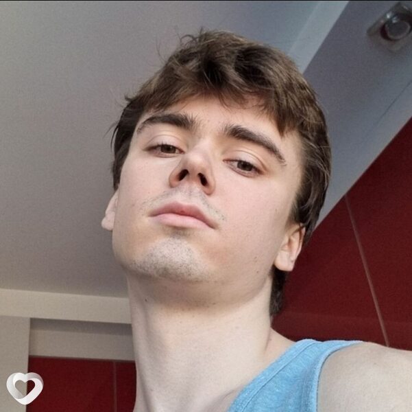 Никита, 21, Москве — анкета №3564132
