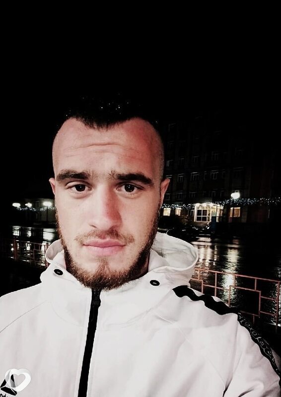 Михаил, 26, Братске — анкета №3564806