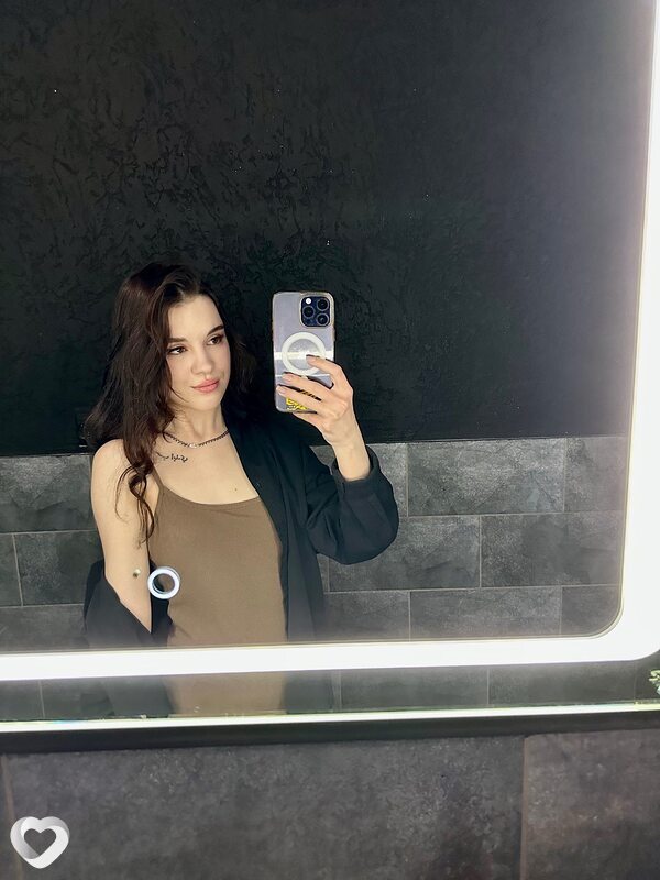 Юля, 27, Ростове-на-Дону — анкета №3565379