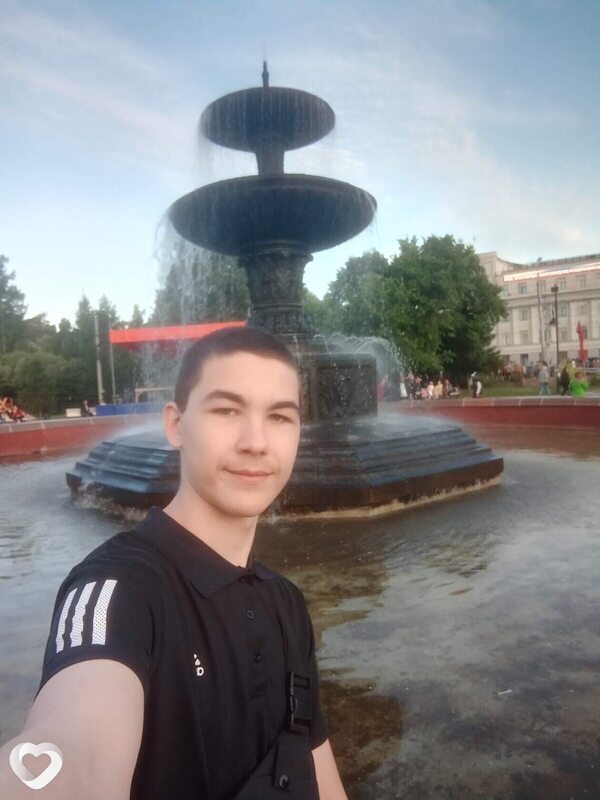 Никита, 18, Омске — анкета №3566835