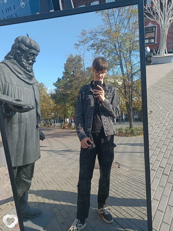 Глеб, 19, Челябинске — анкета №3567387