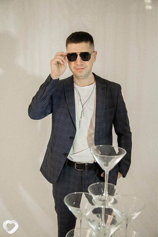 Alex, 26, Барнауле — анкета №3567394