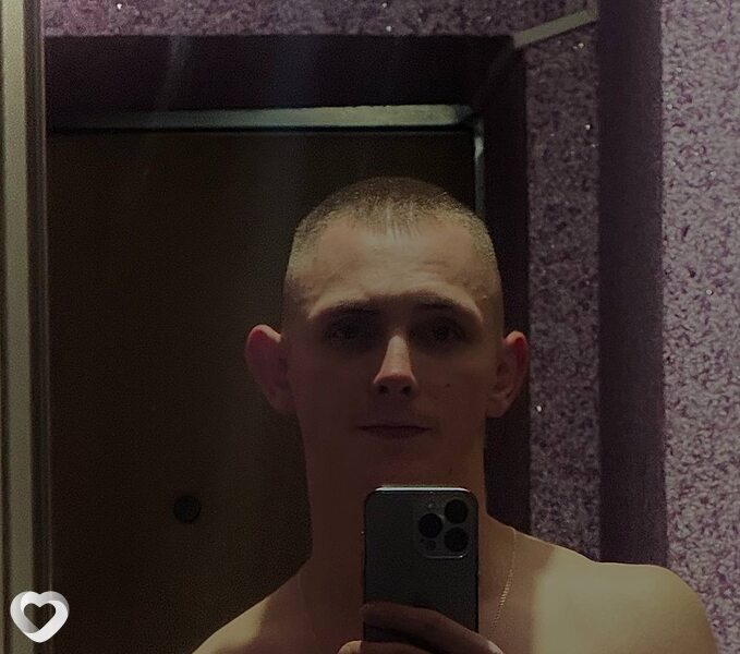Алекс, 21, Новогрудке — анкета №3568080