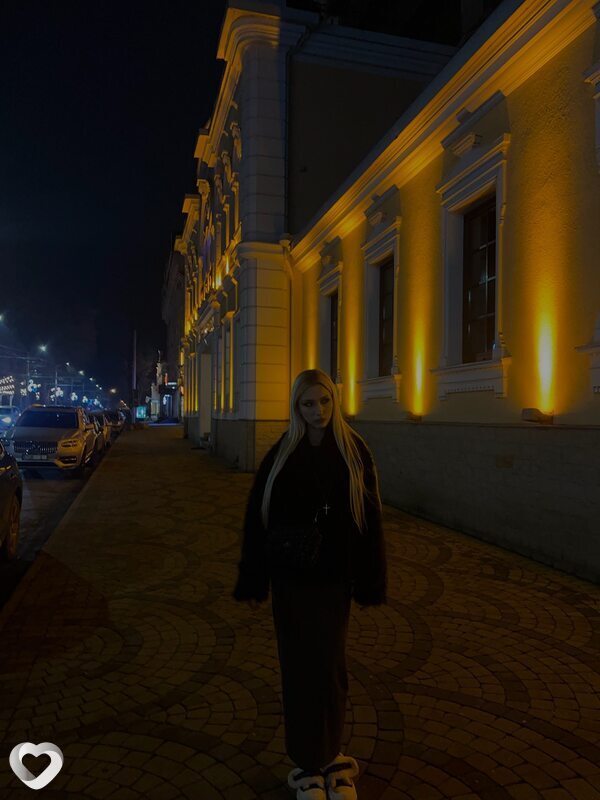 Варя, 20, Виннице — анкета №3568402