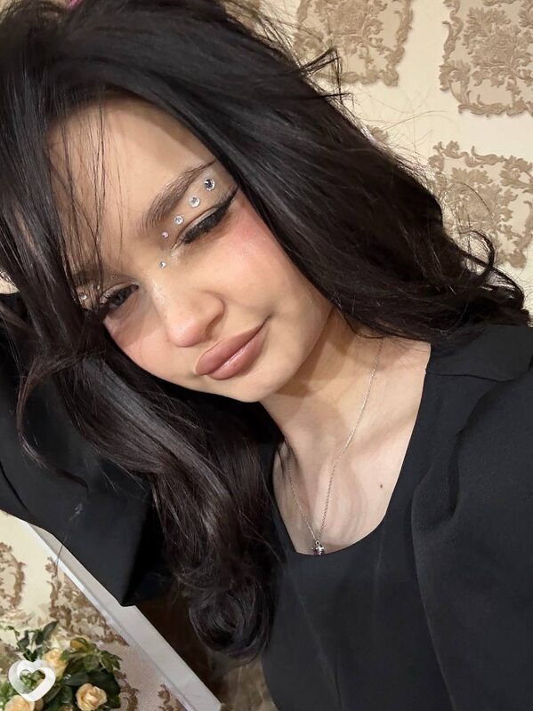 Арина, 22, Кемерове — анкета №3569403