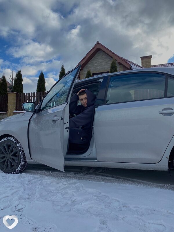 Кирилл, 31, Энгельсе — анкета №3569957