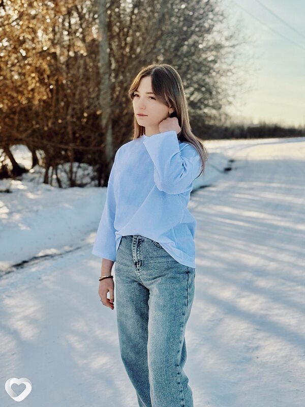 Полина, 23, Ульяновске — анкета №3570539