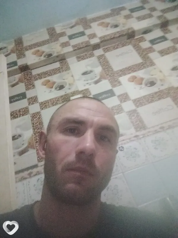 Алексей, 39, Бийске — анкета №3571405
