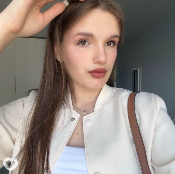 Кристина, 18, Санкт-Петербурге — анкета №3571343
