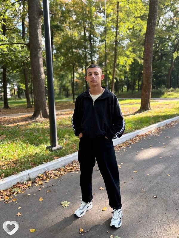 Максим, 19, Туле — анкета №3571734