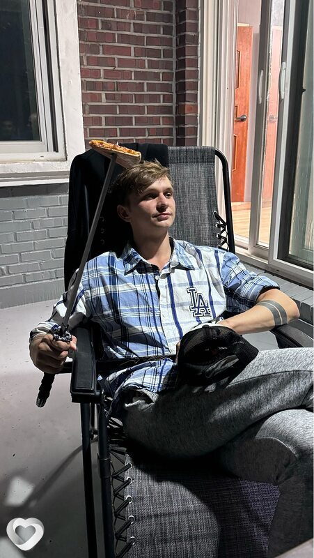 Alex, 27, Грозном — анкета №3571530