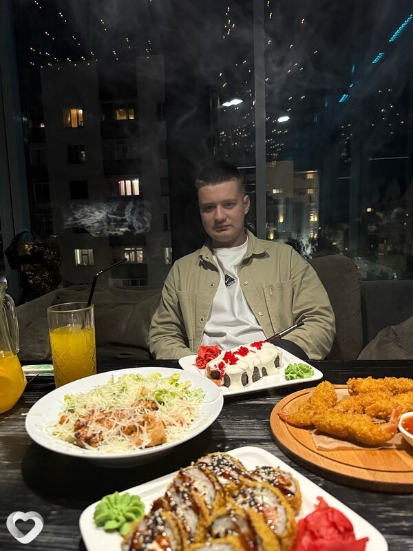 Дмитрий, 21, Курске — анкета №3571906