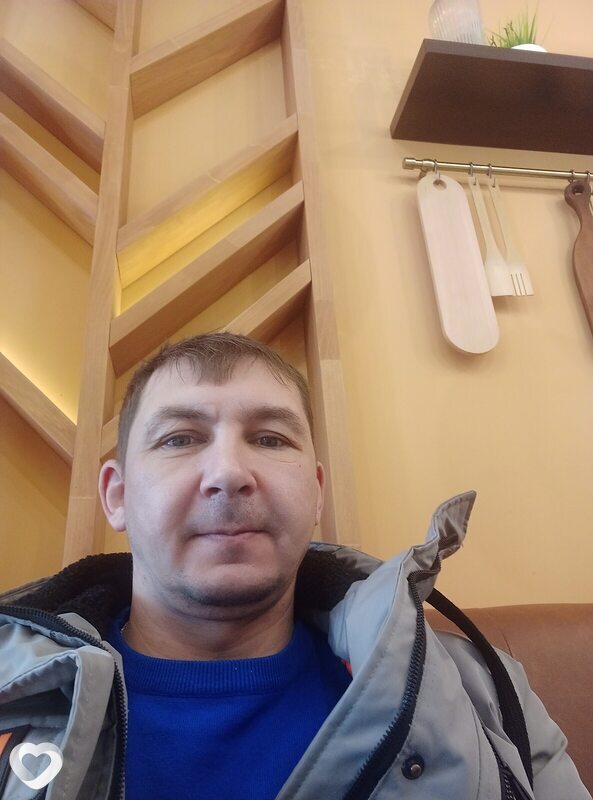 Серёга, 41, Новотроицке — анкета №3572788