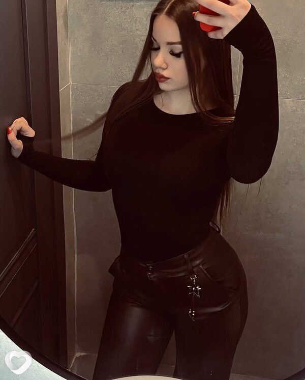 Настя, 18, Москве — анкета №3572756