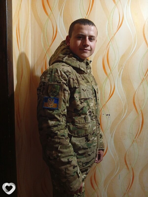 Діма, 20, Кривое Роге — анкета №3573365