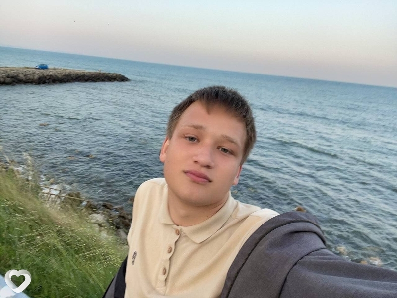 Саша, 18, Одессе — анкета №3573434