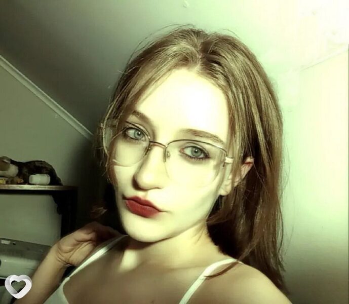 Алиса, 19, Санкт-Петербурге — анкета №3573758