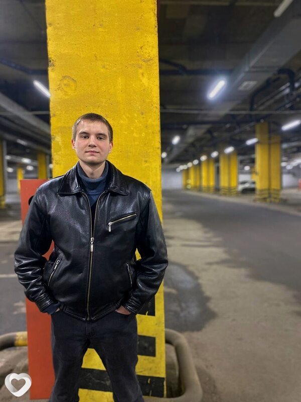 Максим, 24, Братске — анкета №3573490