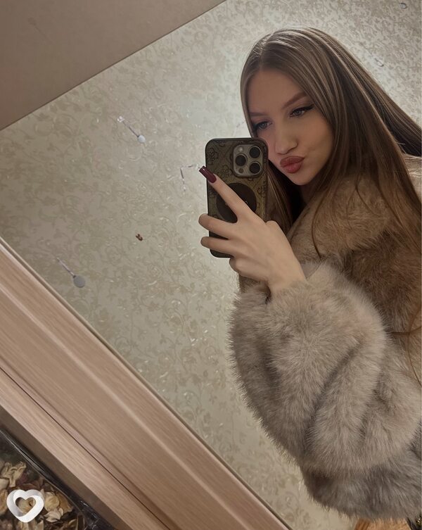 Анастасия, 21, Екатеринбурге — анкета №3573589