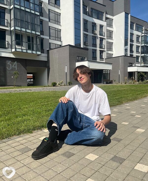 Денис, 22, Минске — анкета №3574278