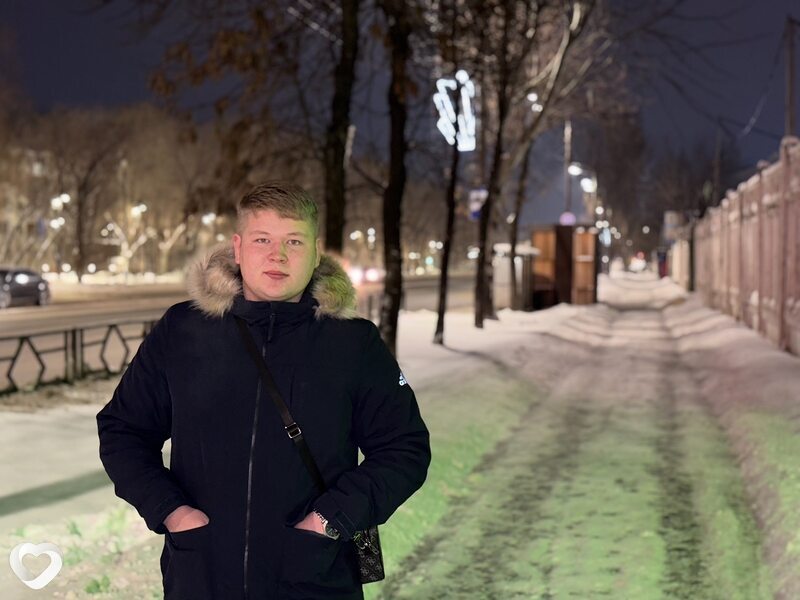 Николай, 21, Москве — анкета №3574753