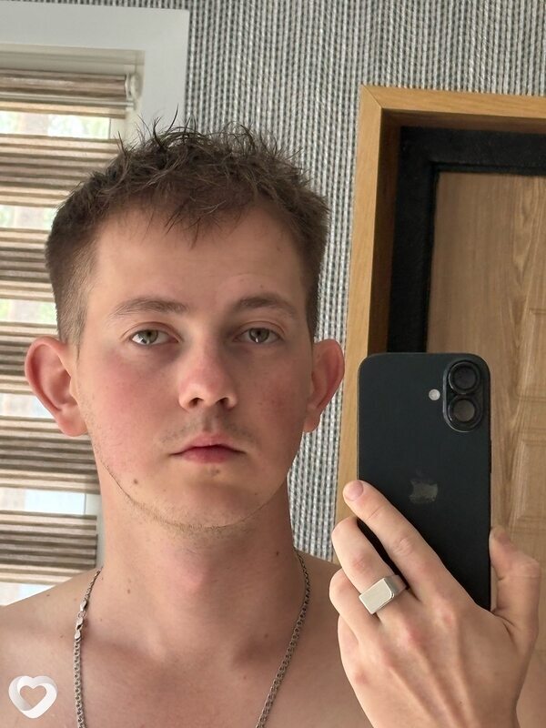Антон, 23, Минске — анкета №3574599