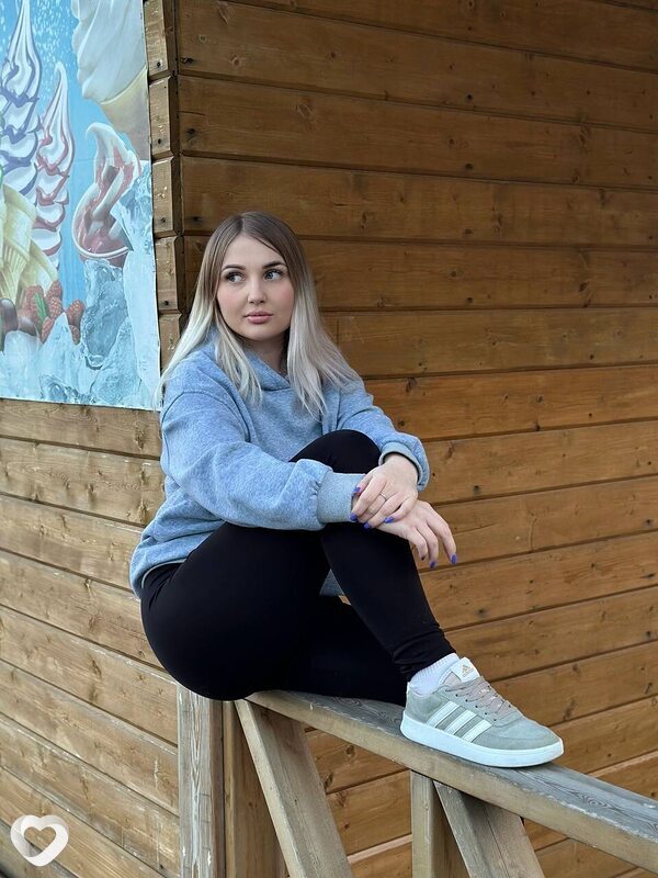 Инесса, 27, Ялте — анкета №3574897