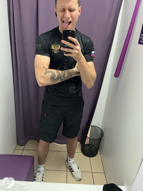 Artem, 27, Курске — анкета №3575336