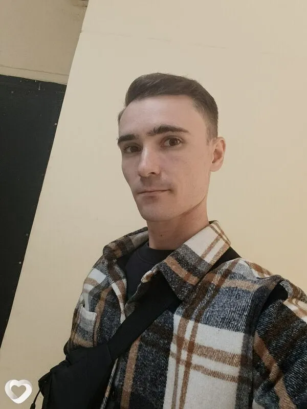 Дима, 26, Москве — анкета №3575529