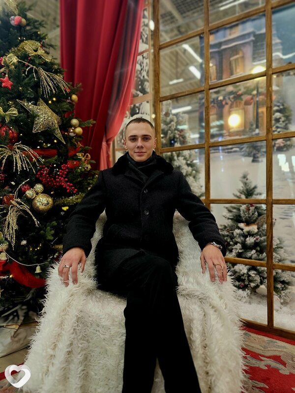 Александр, 20, Донецке — анкета №3575554