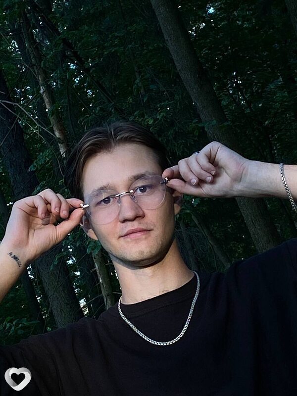 Андрей, 21, Москве — анкета №3575578