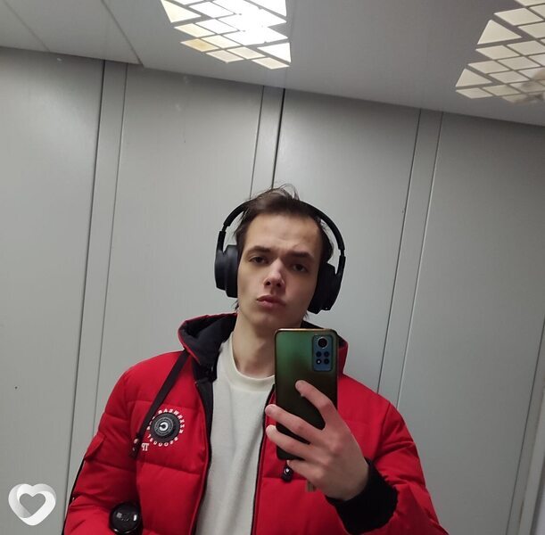 Иван, 21, Брянске — анкета №3575921