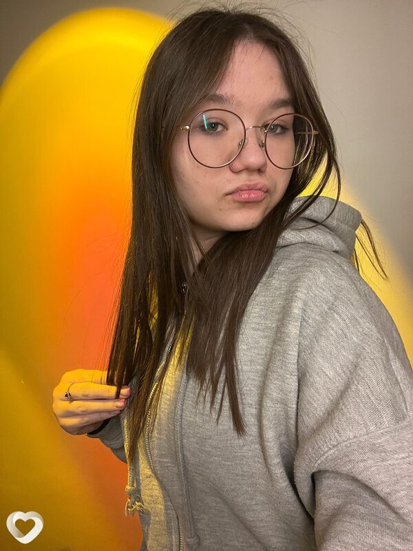 Лариса, 18, Бресте — анкета №3576694