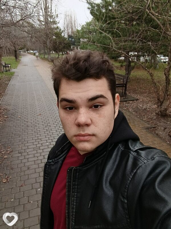Александр, 20, Новороссийске — анкета №3576556