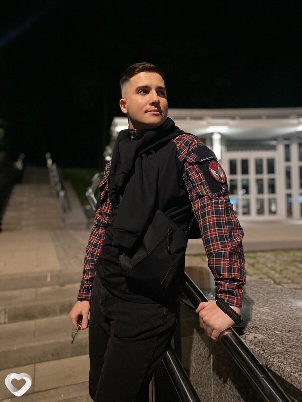 Павел, 27, Москве — анкета №3576559