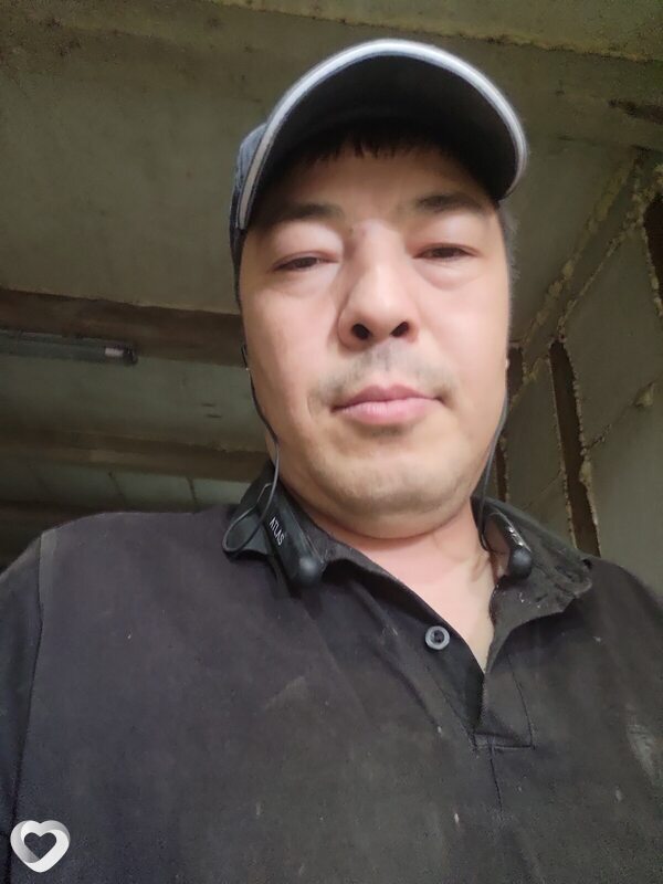 Назар, 35, Красноярске — анкета №3577404