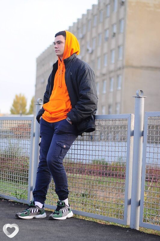 Максим, 26, Саратове — анкета №3577448