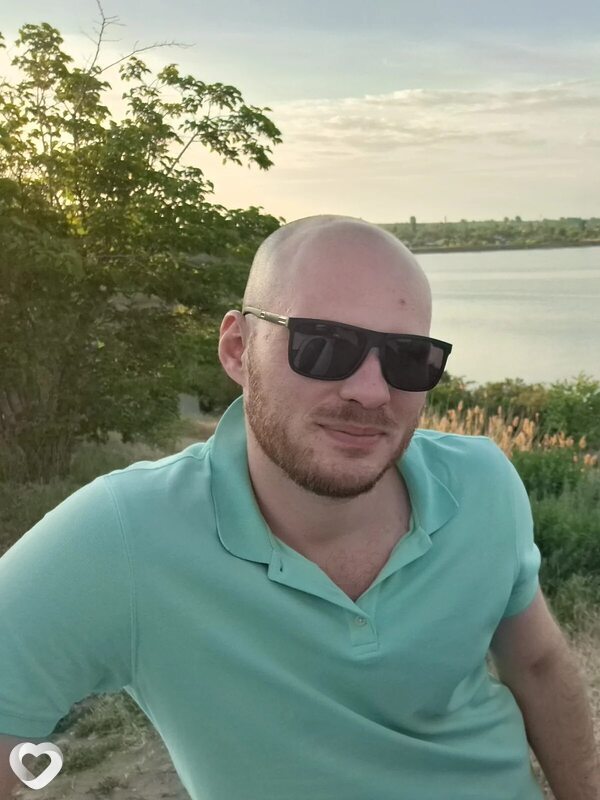 Максим, 33, Брянске — анкета №3577829