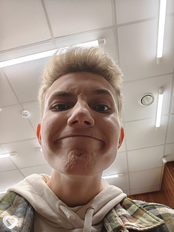 Андрей, 19, Ангарске — анкета №3577732