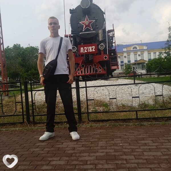 Андрей, 21, Омске — анкета №3577798