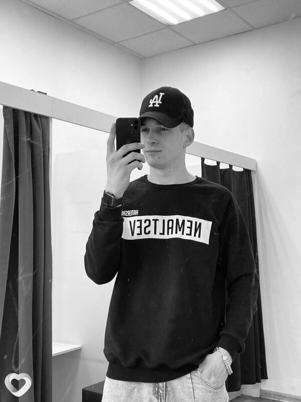 Иван, 23, Ростове-на-Дону — анкета №3577922
