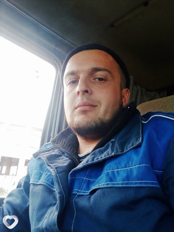 Юрий, 32, Омске — анкета №3578045