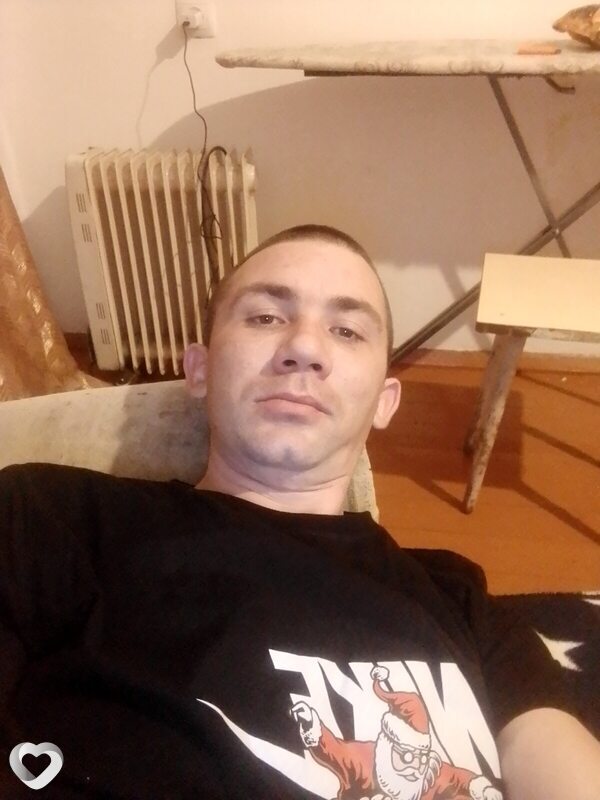 Олег, 31, Юрге — анкета №3578047