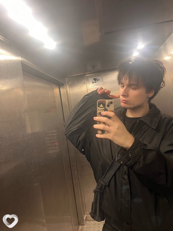 Даня, 20, Санкт-Петербурге — анкета №3578254