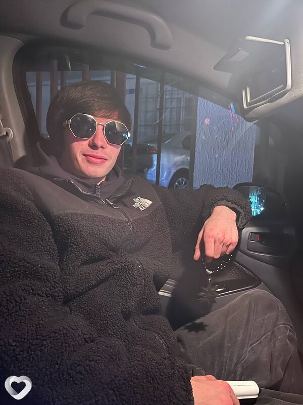 Данька, 20, Сочи — анкета №3578313