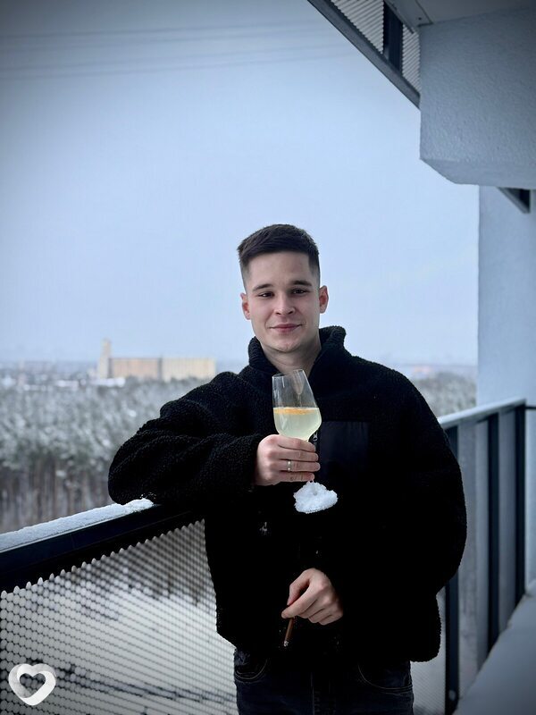 Алексей, 23, Санкт-Петербурге — анкета №3578385
