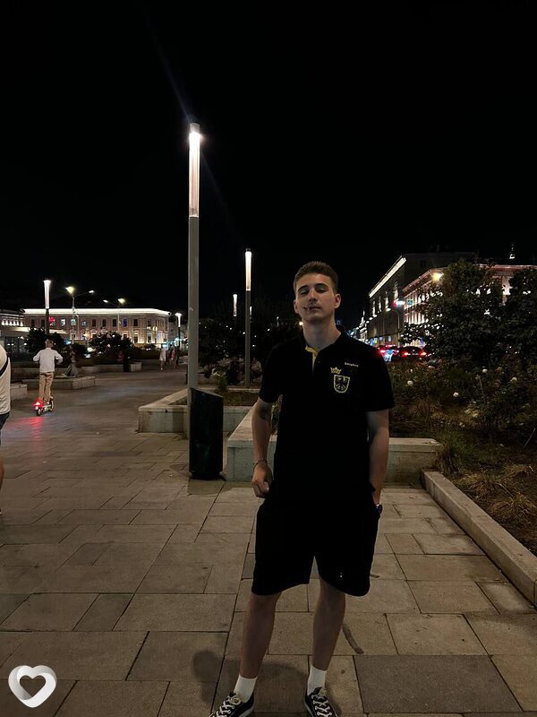 Денис, 21, Чехове — анкета №3578423