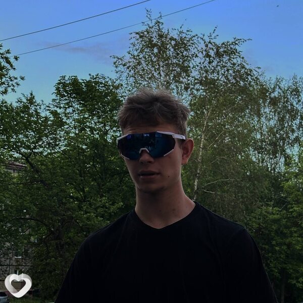 Владимир, 23, Череповце — анкета №3578377