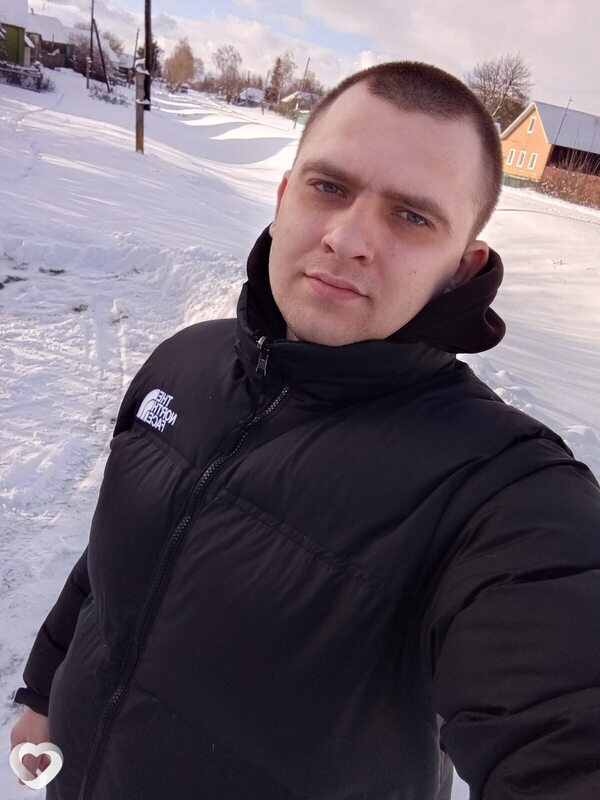 Евгений, 27, Курчатове — анкета №3578708