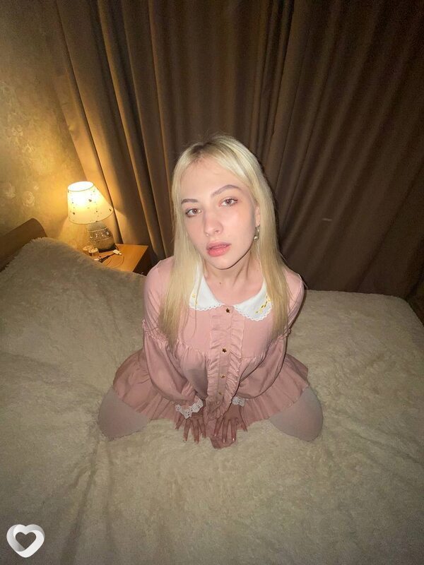 Мила, 21, Москве — анкета №3578810